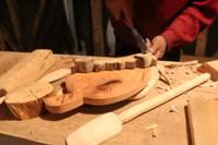 Artesanías en maderas nativas