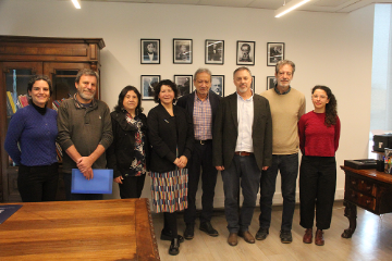 Facultad de Filosofía y Humanidades y Biblioteca Nacional fortalecen alianza para la investigación, la memoria y la formación humanista