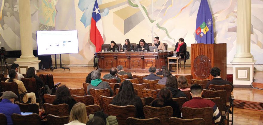 U. de Chile inauguró seminario que aborda el Golpe de Estado desde la historiografía