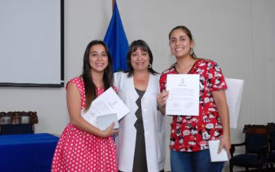 Durante el encuentro se hizo entrega de diplomas de reconocimiento a profesionales sanitarios que se desempeñan en centros de salud familiar y mental de más de 20 comunas 