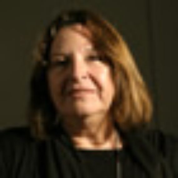 Profesora Kemy Oyarzún, directora de la Unidad de Equidad y Género