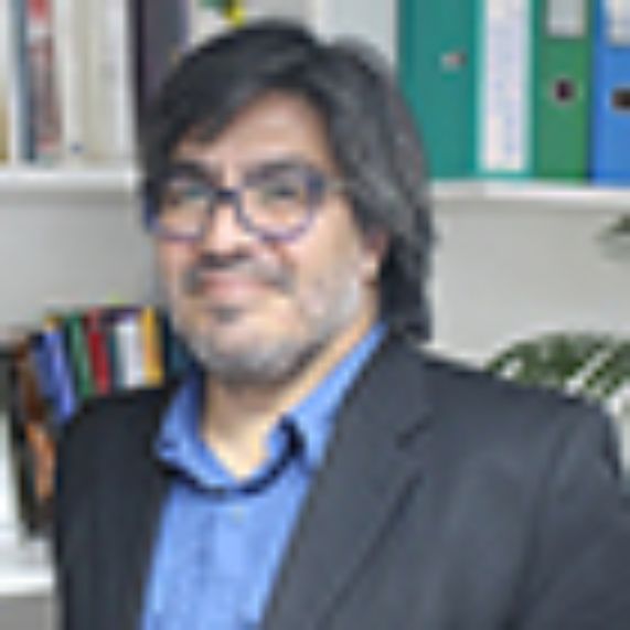 Prof. Enrique Aliste fue galardonado con el Premio Nacional de Geografía 2018