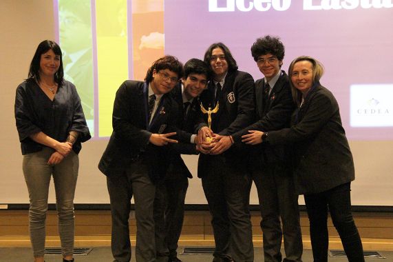 Primer Torneo Interescolar “Desafío Filosof-IA 2025”