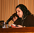 Finalmente, la escritora Alejandra Del Río leyó algunos de sus poemas a los asistentes al lanzamiento oficial del Encuentro Internacional de poesía que se desarrollará en abril de 2010.